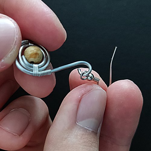 Mei Tan's Spiral Wire Earrings - , Contemporary Wire Jewelry, Coiling, Coiling Wire, Wire Coiling, Spirals, Wire Spiral, Spiral Wire Wrap, Use a flat nose pliers open the loop to insert the earring hook.